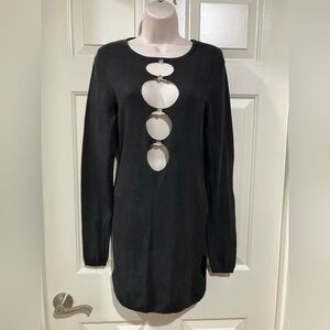 Fashion Nova size large (I believe should be medium)black dress